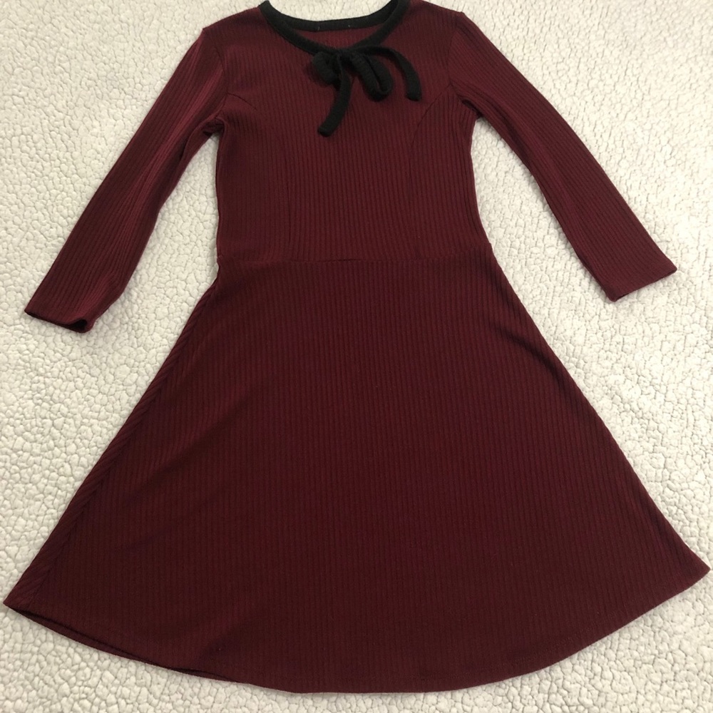 Longs-sleeve A-line Dress